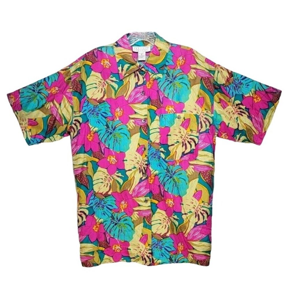 Ivy Club Womens Size Medium Silk Blouse Button Front Short Sleeve Shirt